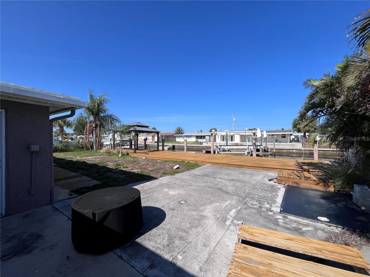 13617 Jennita Drive, Hudson, FL 34667 Photo