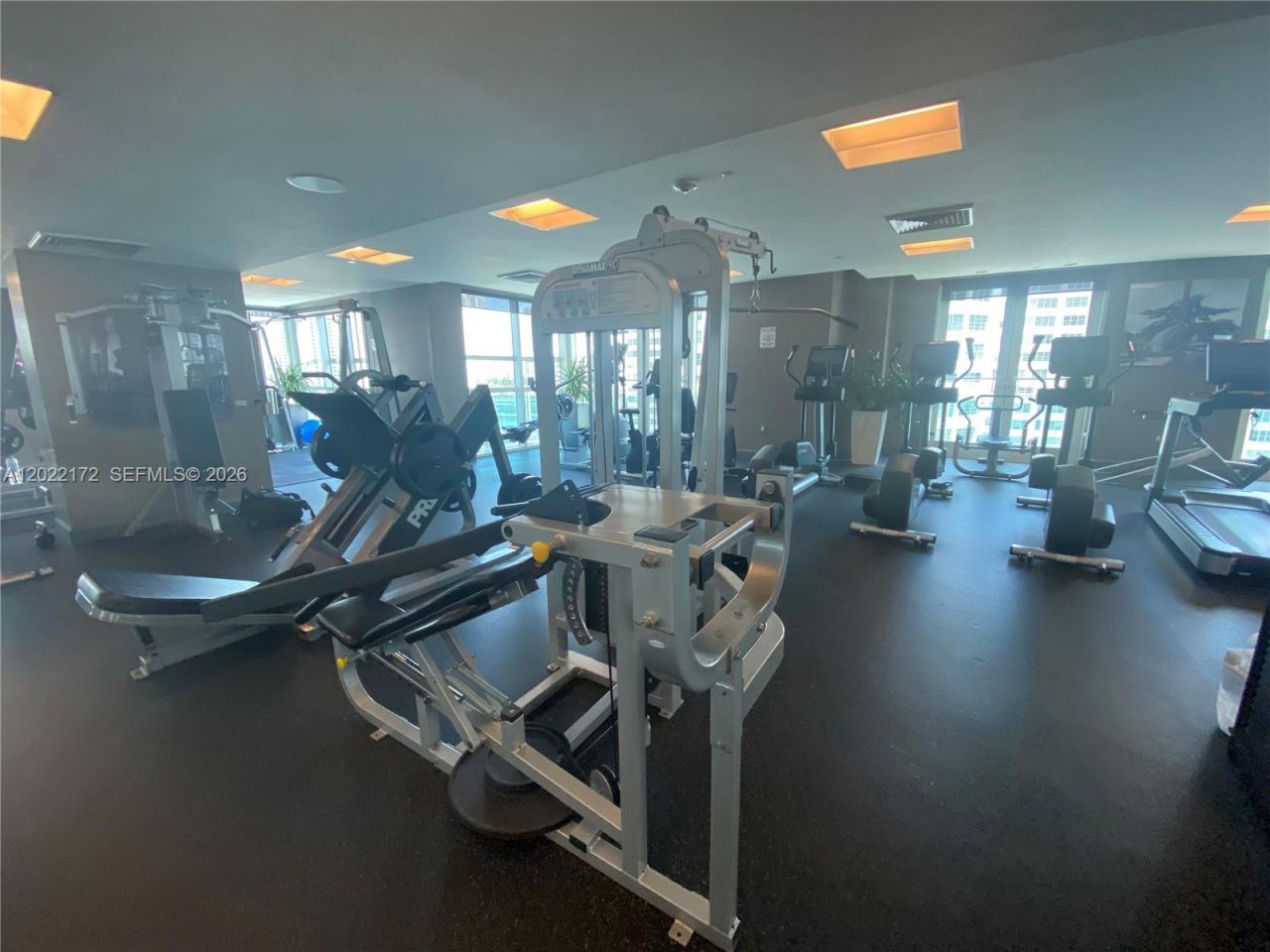 950 Brickell Bay Dr , Unit 2206, Miami, FL 33131 Photo
