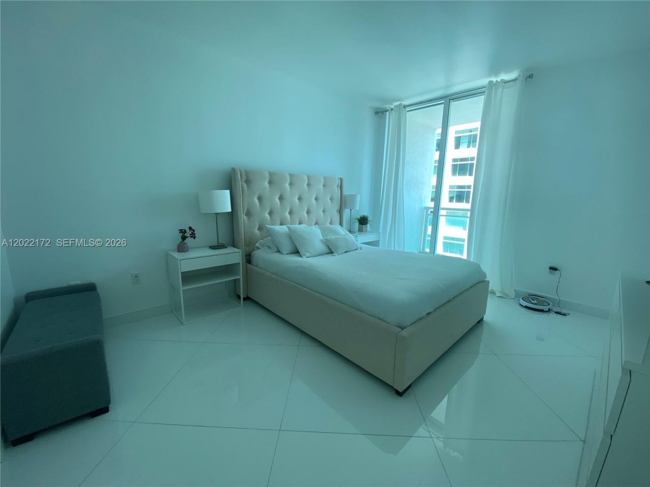 950 Brickell Bay Dr , Unit 2206, Miami, FL 33131 Photo