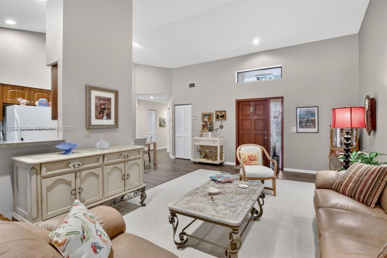 369 NW 97th Ave , Plantation, FL 33324 Photo