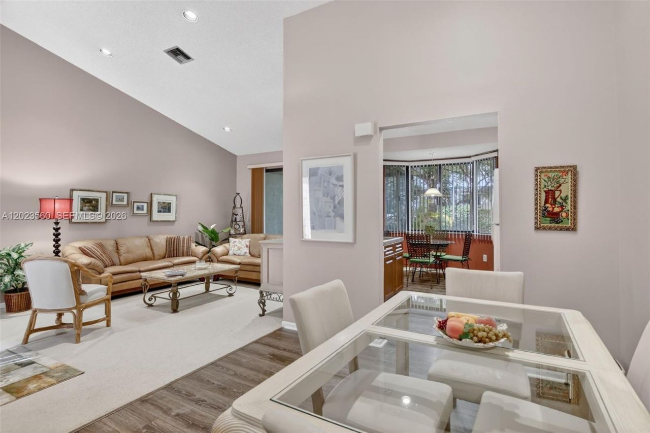 369 NW 97th Ave , Plantation, FL 33324 Photo