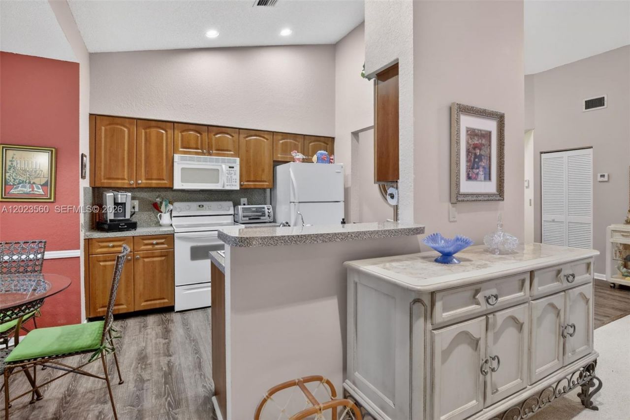 369 NW 97th Ave , Plantation, FL 33324 Photo