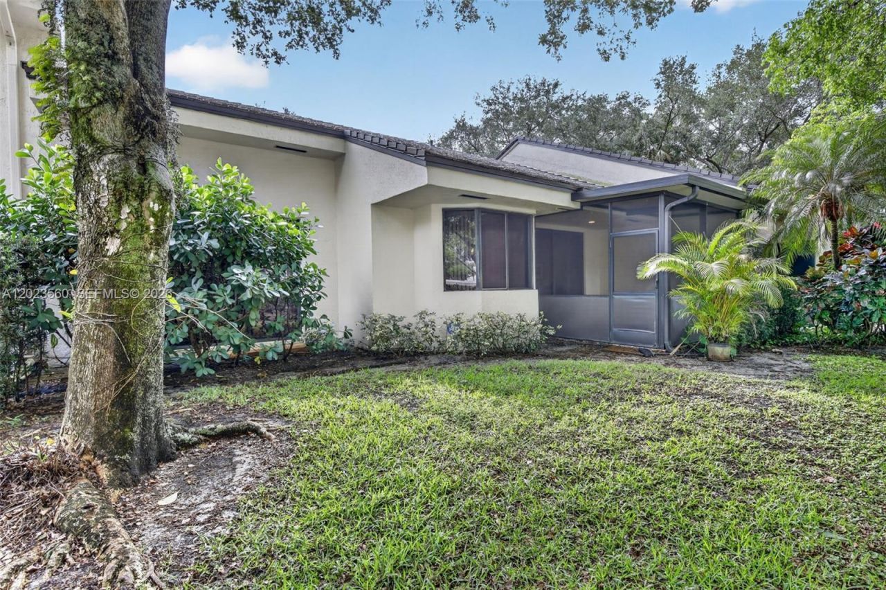 369 NW 97th Ave , Plantation, FL 33324 Photo