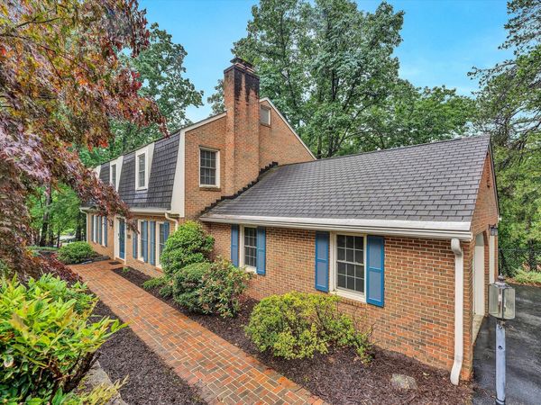5206 Hawkbill CIR , Roanoke, VA 24018