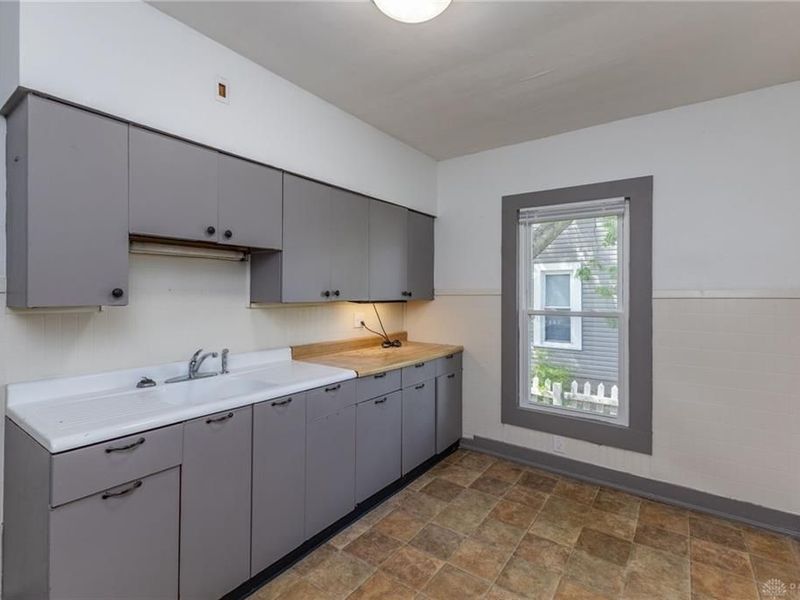 831 Jefferson Street, Troy, OH 45373 Photo 13