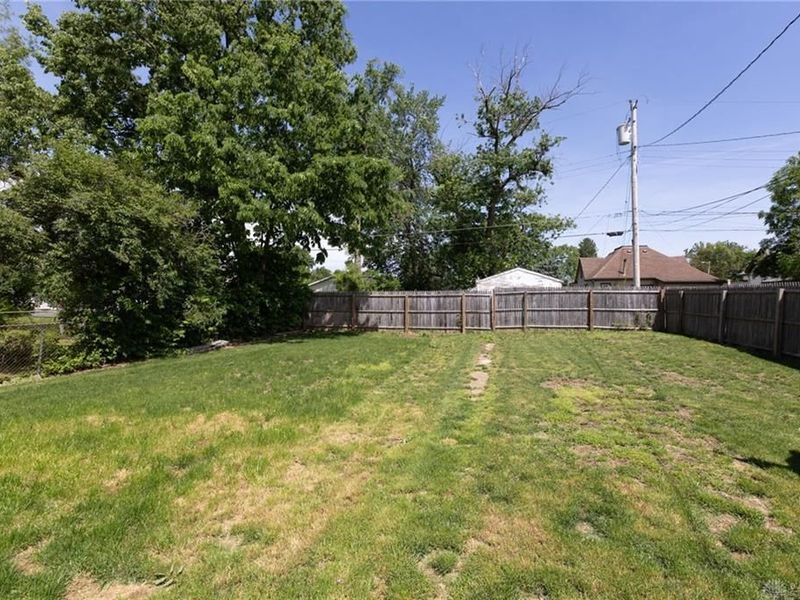 831 Jefferson Street, Troy, OH 45373 Photo 24