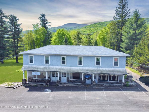 5085 New York 23a , Haines Falls, NY 12436