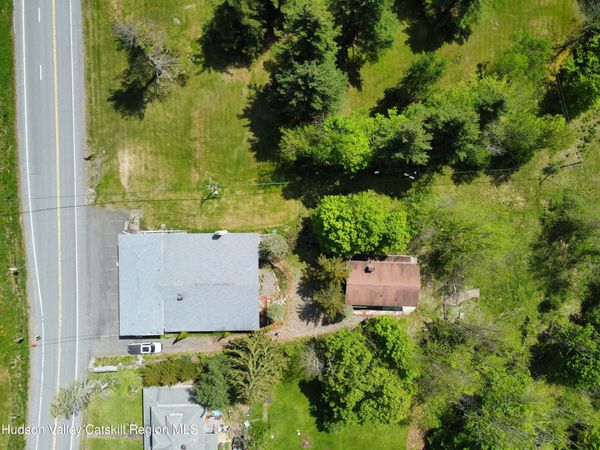 5085 New York 23a, Haines Falls, NY 12436