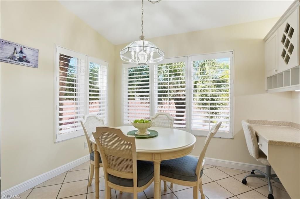 2365 Hidden Lake Dr, Unit 6, Naples, FL 34112 Photo