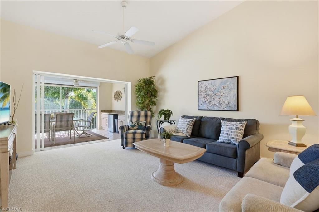 2365 Hidden Lake Dr, Unit 6, Naples, FL 34112 Photo