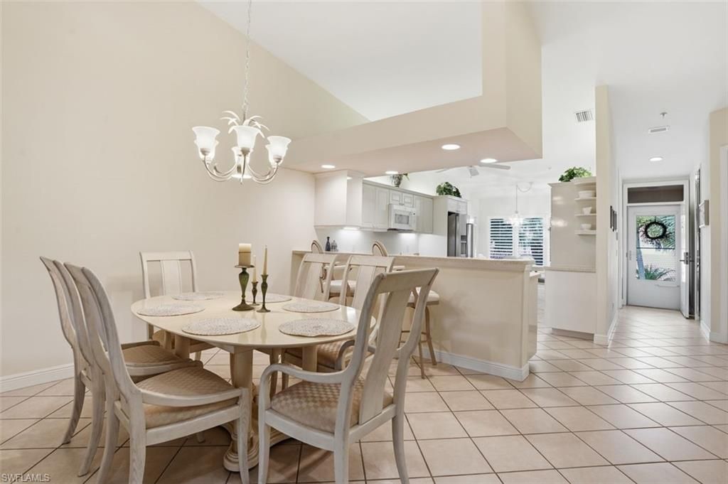 2365 Hidden Lake Dr, Unit 6, Naples, FL 34112 Photo