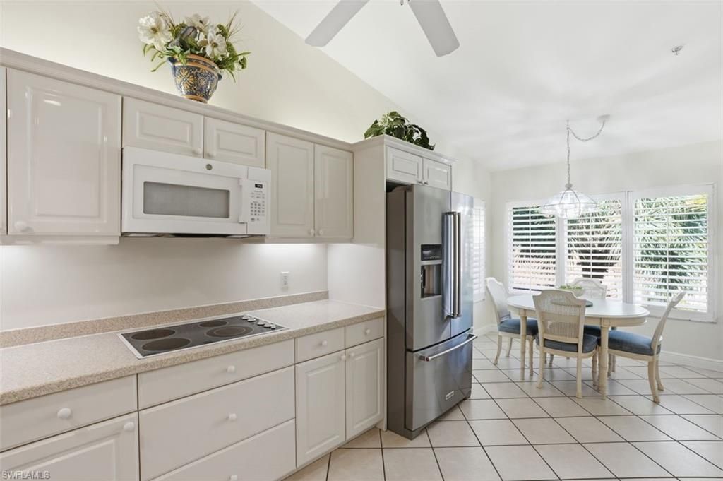 2365 Hidden Lake Dr, Unit 6, Naples, FL 34112 Photo