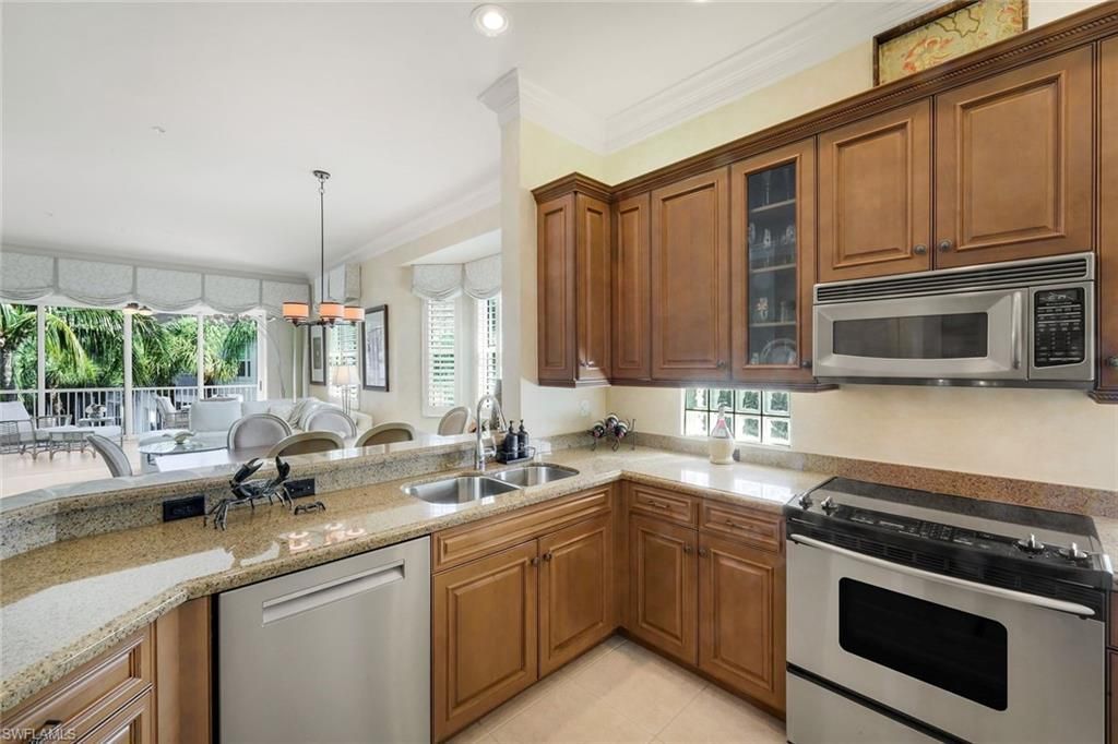 775 Bentwater Cir , Unit 204, Naples, FL 34108 Photo