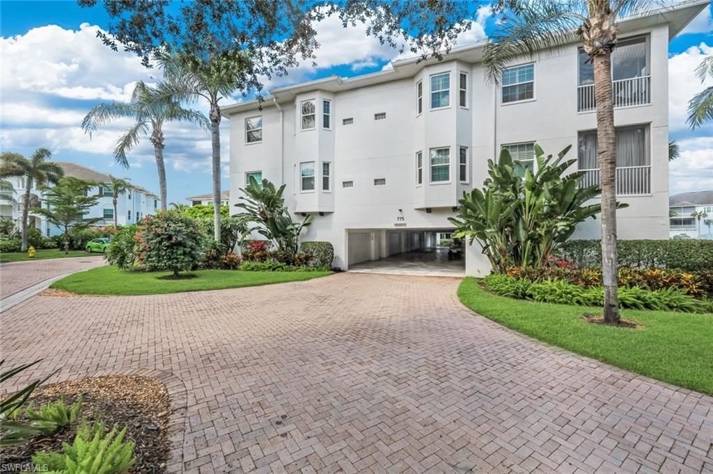 775 Bentwater Cir , Unit 204, Naples, FL 34108 Photo