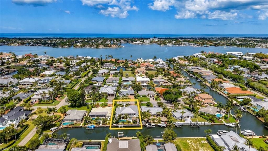 1571 Bonita Ln, Naples, FL 34102 Photo