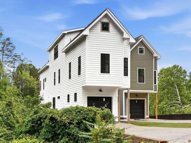 502 W Chatham Street, Apex, NC 27502