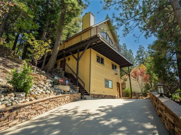 26947 Tunnel, Lake Arrowhead, CA 92352