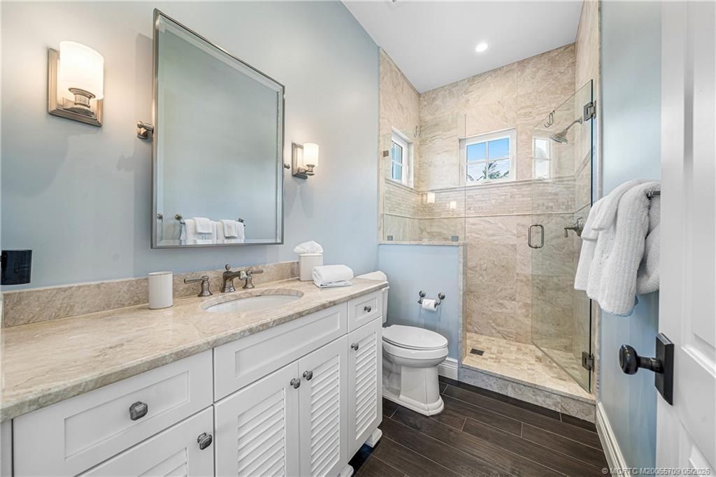 1884 SE Sailfish Point Boulevard, Stuart, FL 34996 Photo