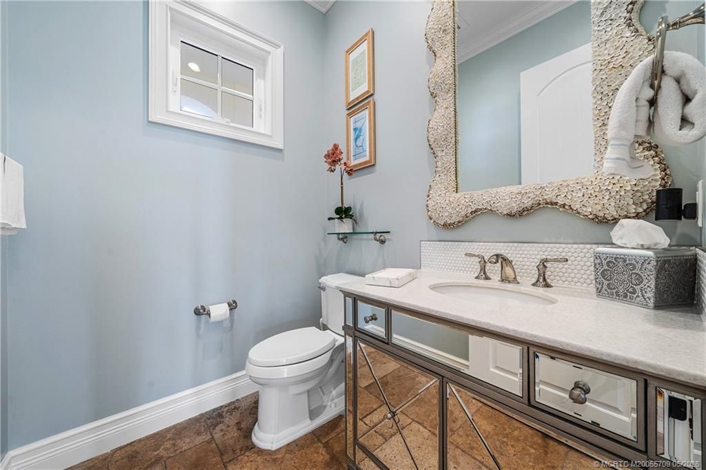 1884 SE Sailfish Point Boulevard, Stuart, FL 34996 Photo