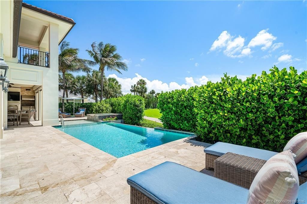 1884 SE Sailfish Point Boulevard, Stuart, FL 34996 Photo