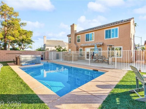7600 Sea Cliff Way, Las Vegas, NV 89128