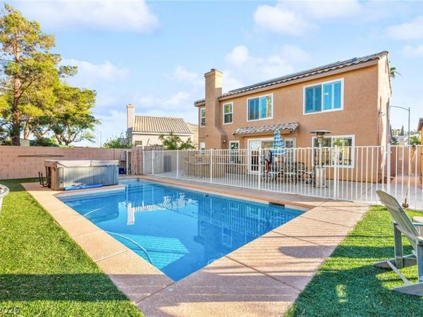 7600 Sea Cliff Way , Las Vegas, NV 89128