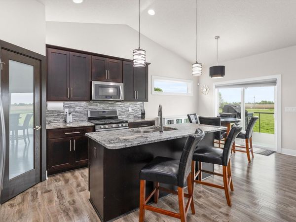 400 SE 17th Court, Grimes, IA 50111