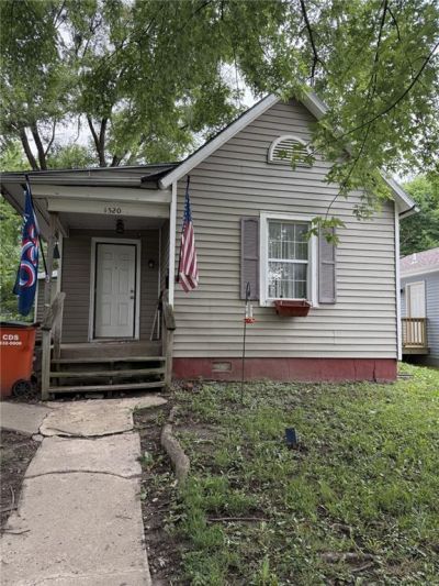 1520 Dewey Avenue, Saint Joseph, MO 64505 Main Photo