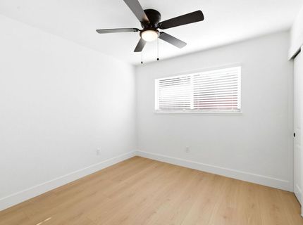 6333 Bamford Dr, Sacramento, CA 95823 Photo