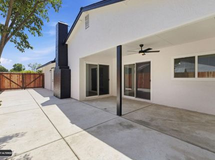 6333 Bamford Dr, Sacramento, CA 95823 Photo
