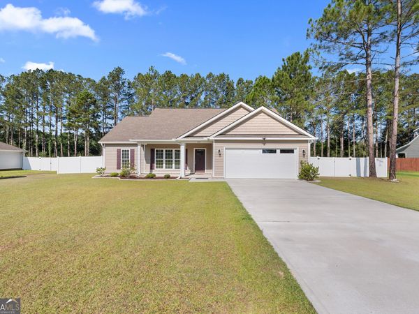 309 Tallulah Bend, Ellabell, GA 31308