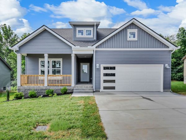 159 Leitrim Dr, Clarksville, TN 37042