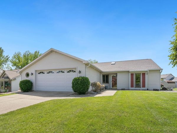 470 Lowry Way, Roanoke, IN 46783