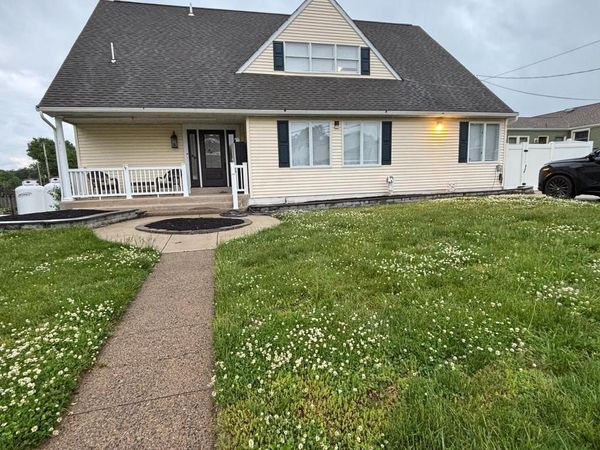 1301 ROWLAND ROAD, LANGHORNE, PA 19047