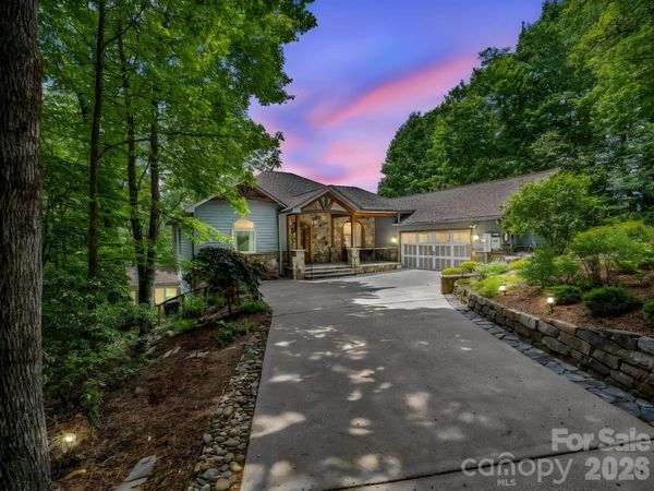 241 Dvdegi Court , Brevard, NC 28712