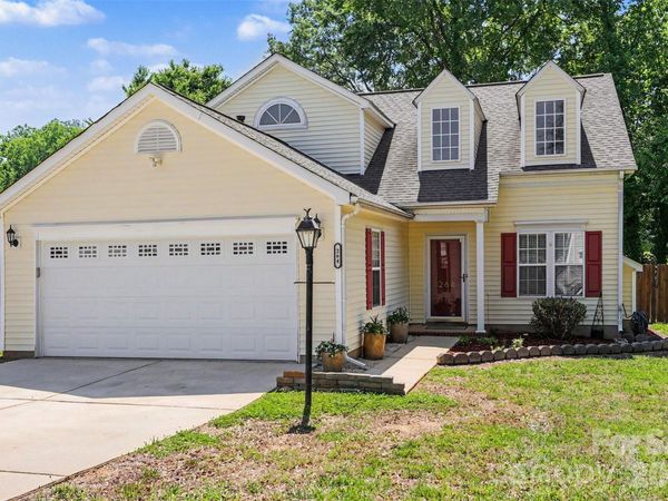 264 Brookstone Drive , Mount Holly, NC 28120