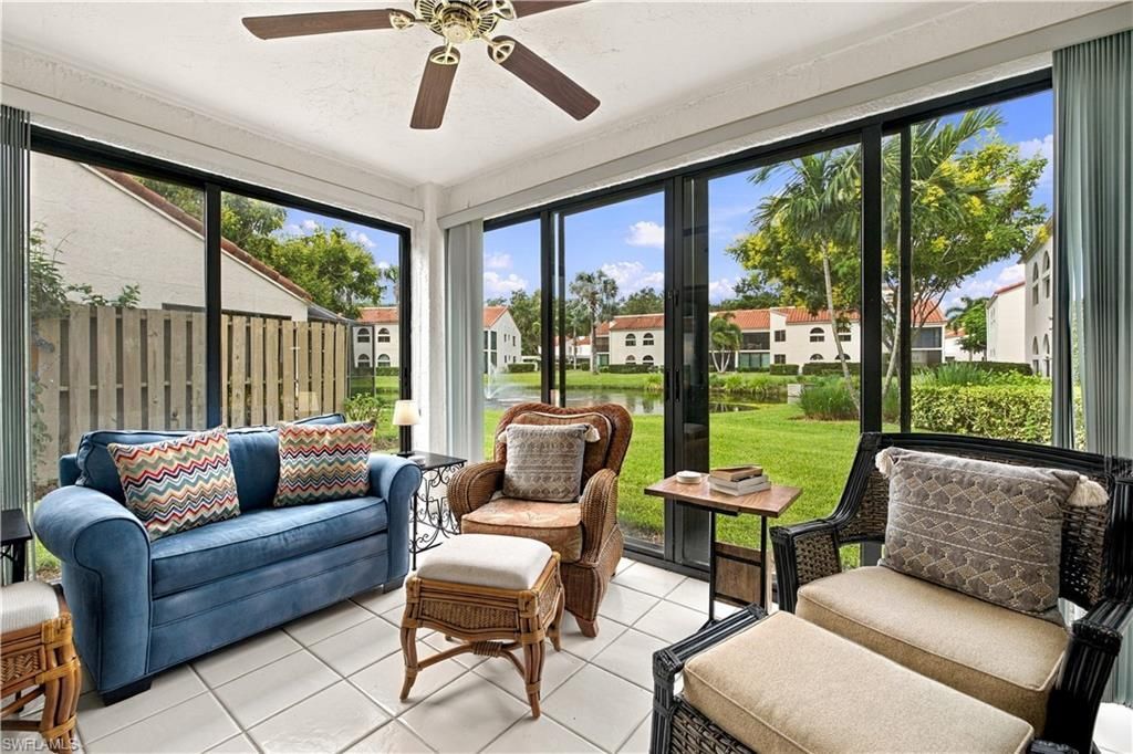 549 Beachwalk Cir, Naples, FL 34108 Photo
