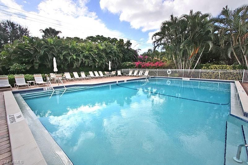549 Beachwalk Cir , Naples, FL 34108 Photo