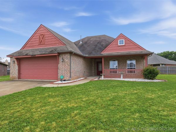 14609 S Oak Court, Glenpool, OK 74033