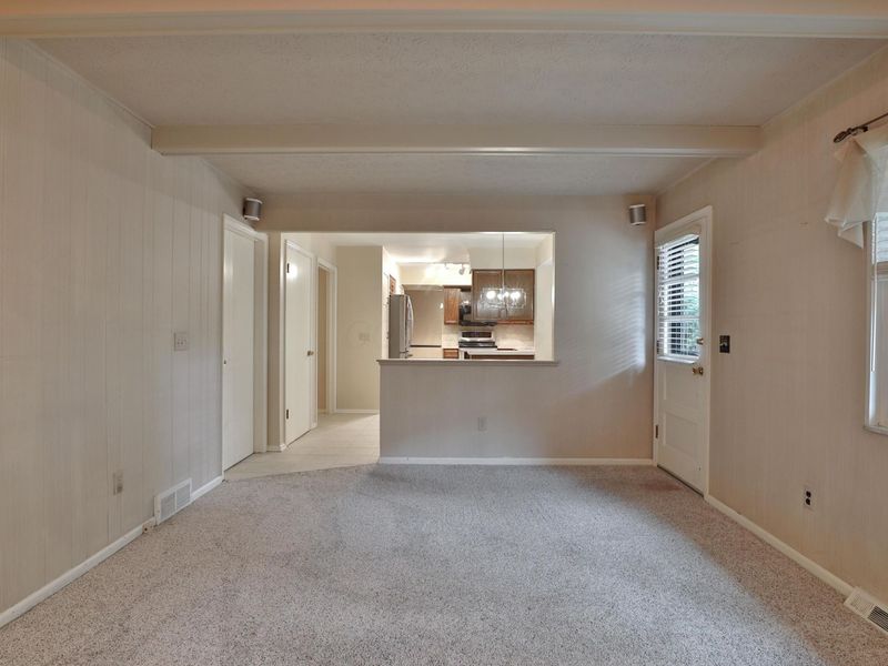 4875 Widner Street , Columbus, OH 43220 Photo 17