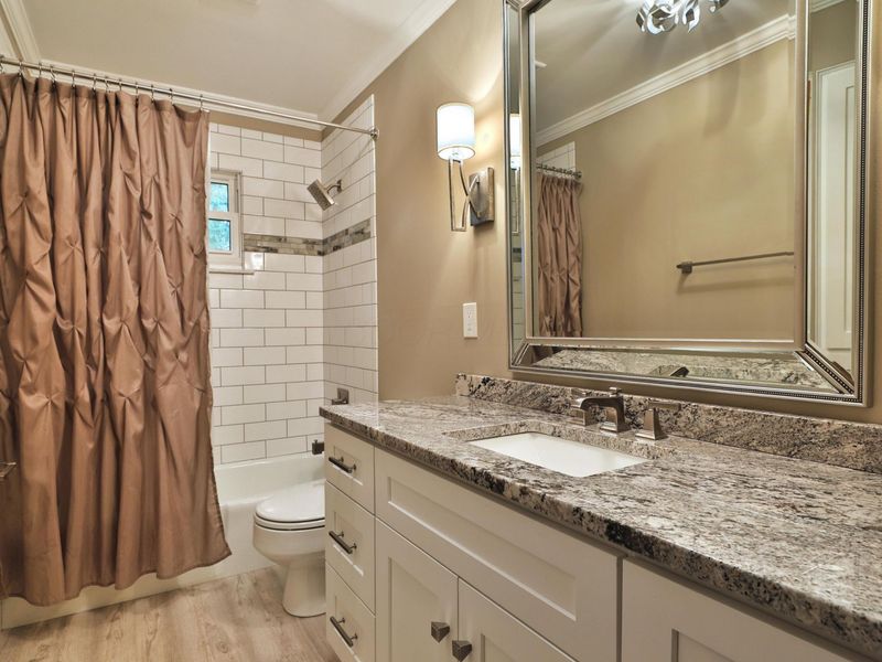 4875 Widner Street , Columbus, OH 43220 Photo 28