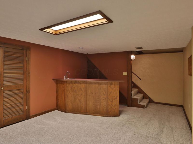4875 Widner Street , Columbus, OH 43220 Photo 39