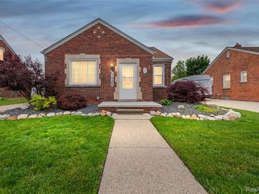1425 20th Street, Wyandotte, MI 48192
