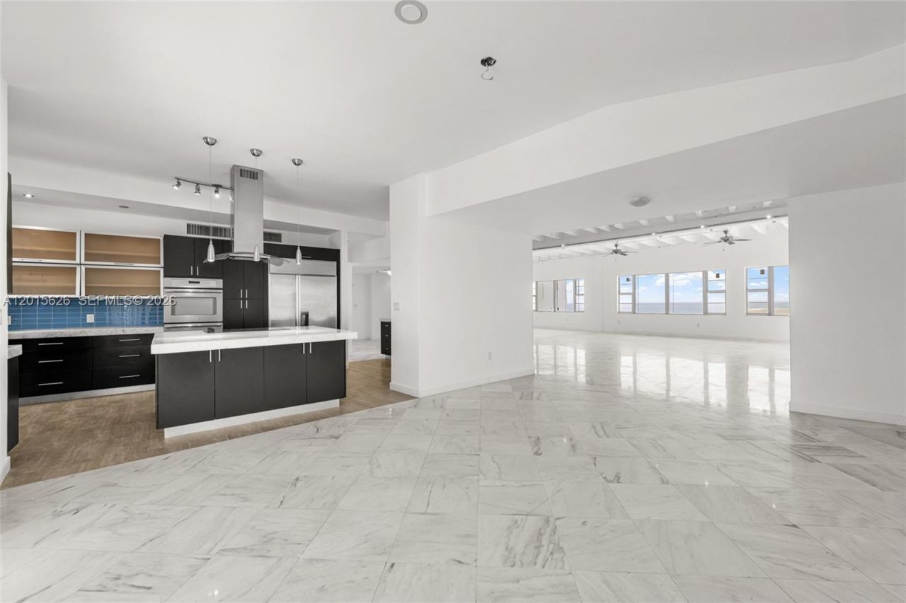 5255 Collins Ave , Unit PH A & CD, Miami Beach, FL 33140 Photo