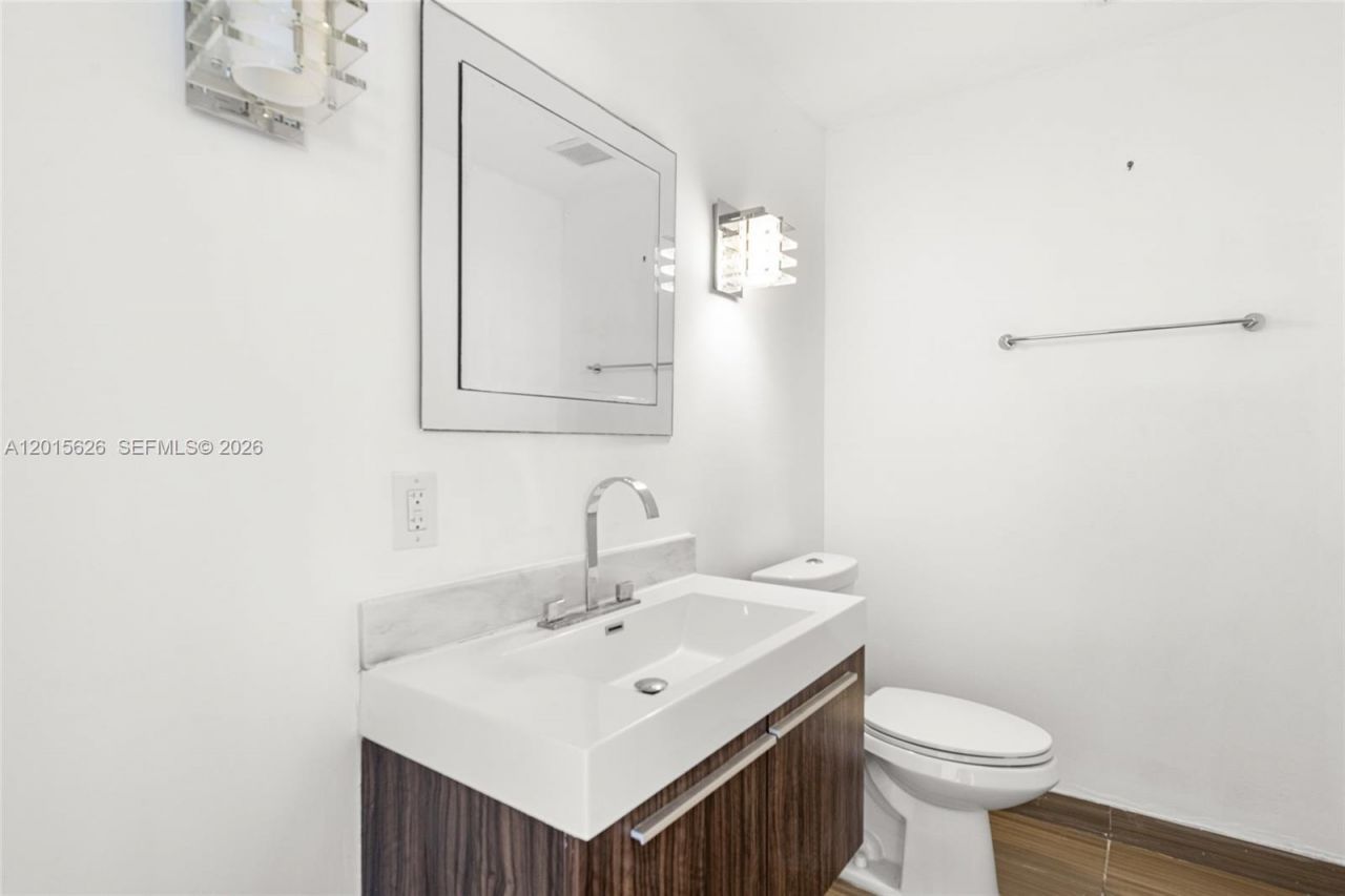 5255 Collins Ave , Unit PH A & CD, Miami Beach, FL 33140 Photo