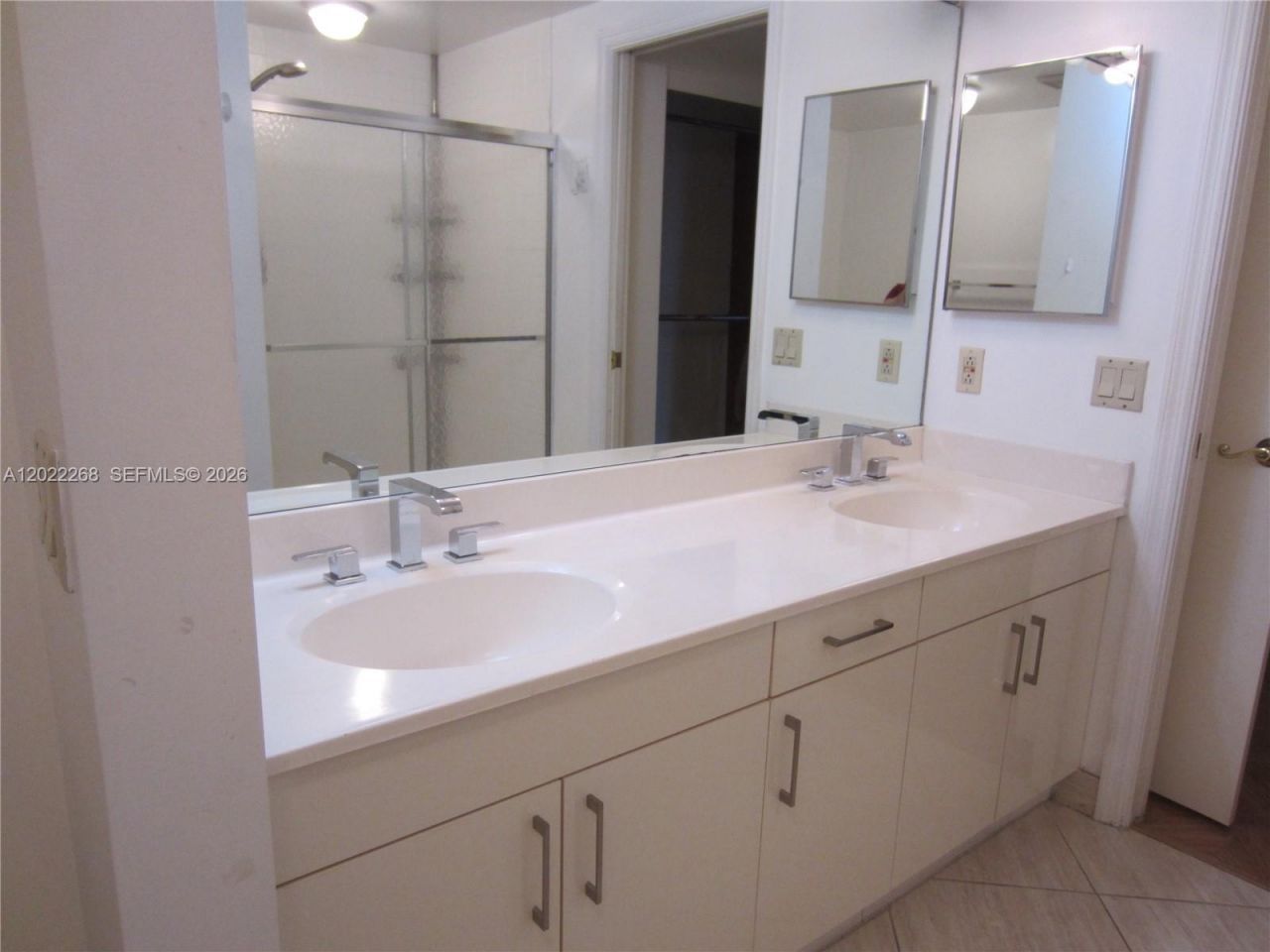 3610 Yacht Club Dr, Unit 511, Aventura, FL 33180 Photo