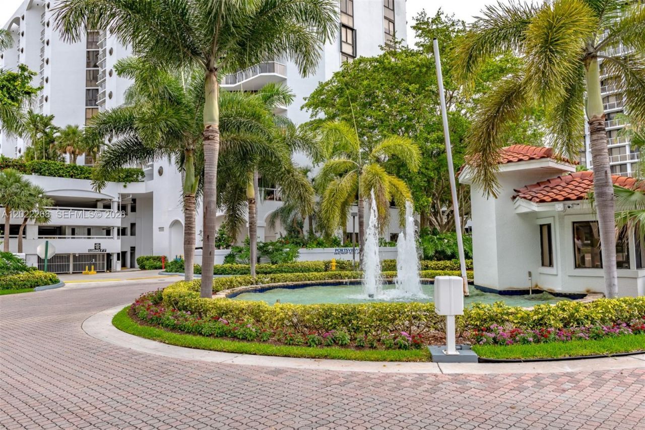 3610 Yacht Club Dr, Unit 511, Aventura, FL 33180 Photo