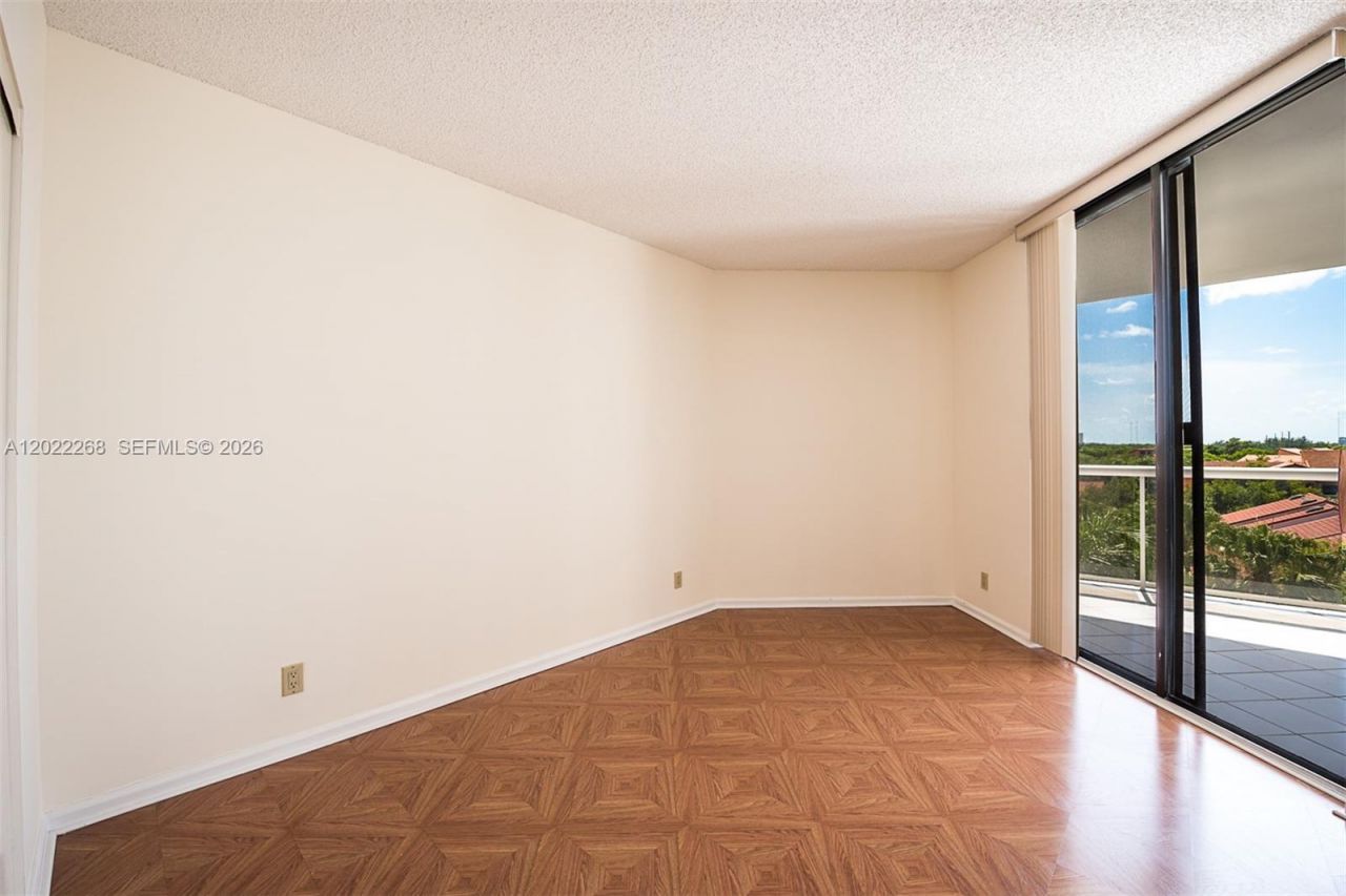 3610 Yacht Club Dr, Unit 511, Aventura, FL 33180 Photo
