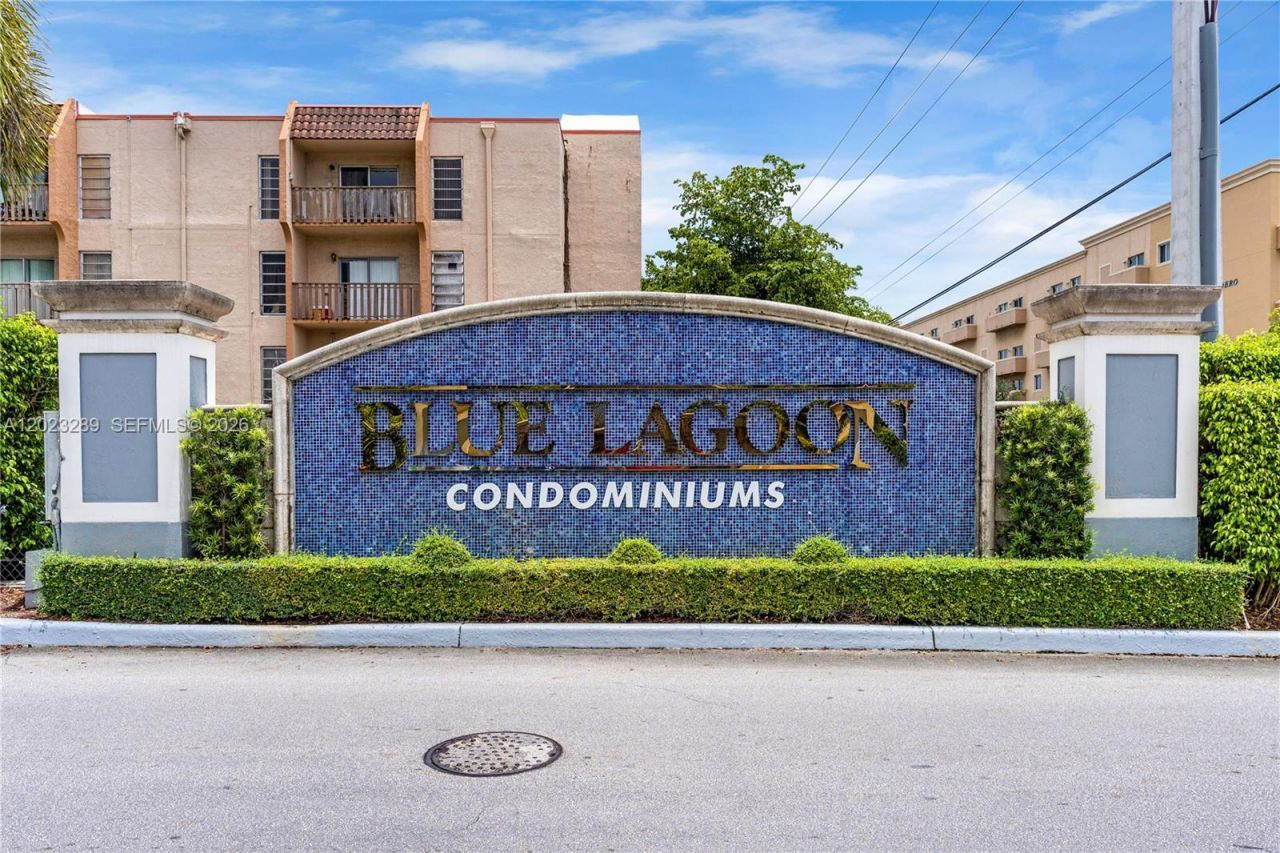 5077 NW 7th St , Unit 517, Miami, FL 33126 Photo
