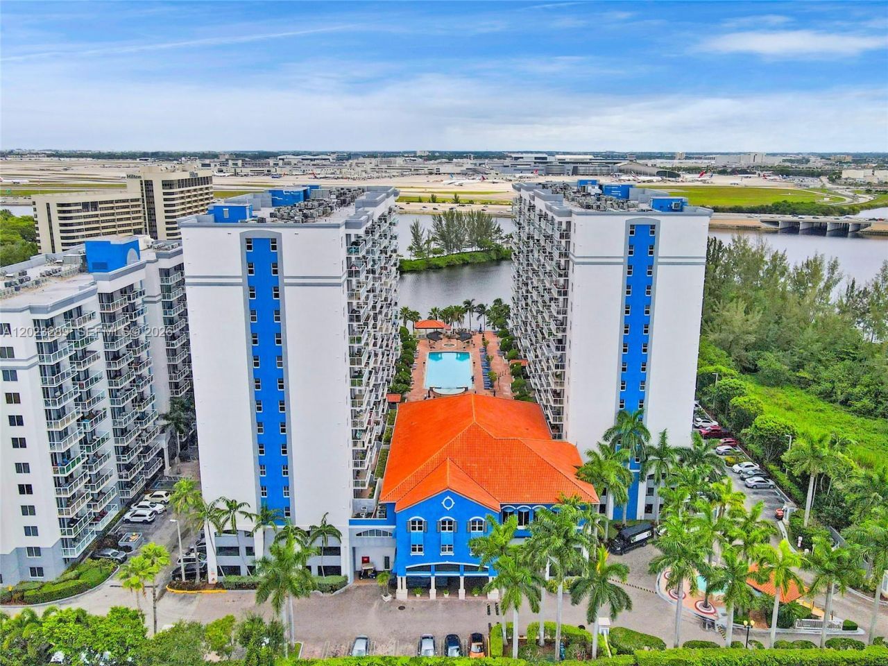 5077 NW 7th St , Unit 517, Miami, FL 33126 Photo